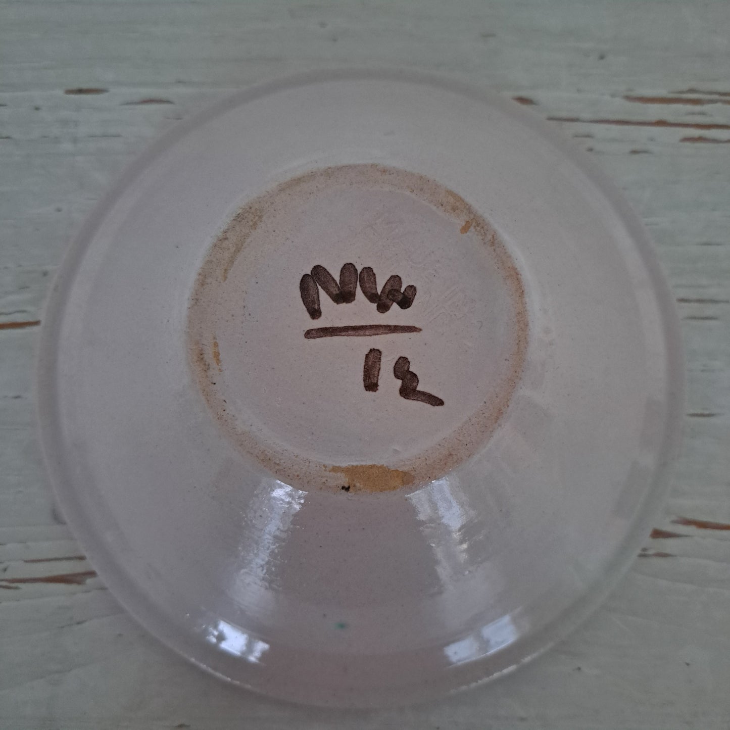 Kupittaan savi, "viilikulho", pastellisävy