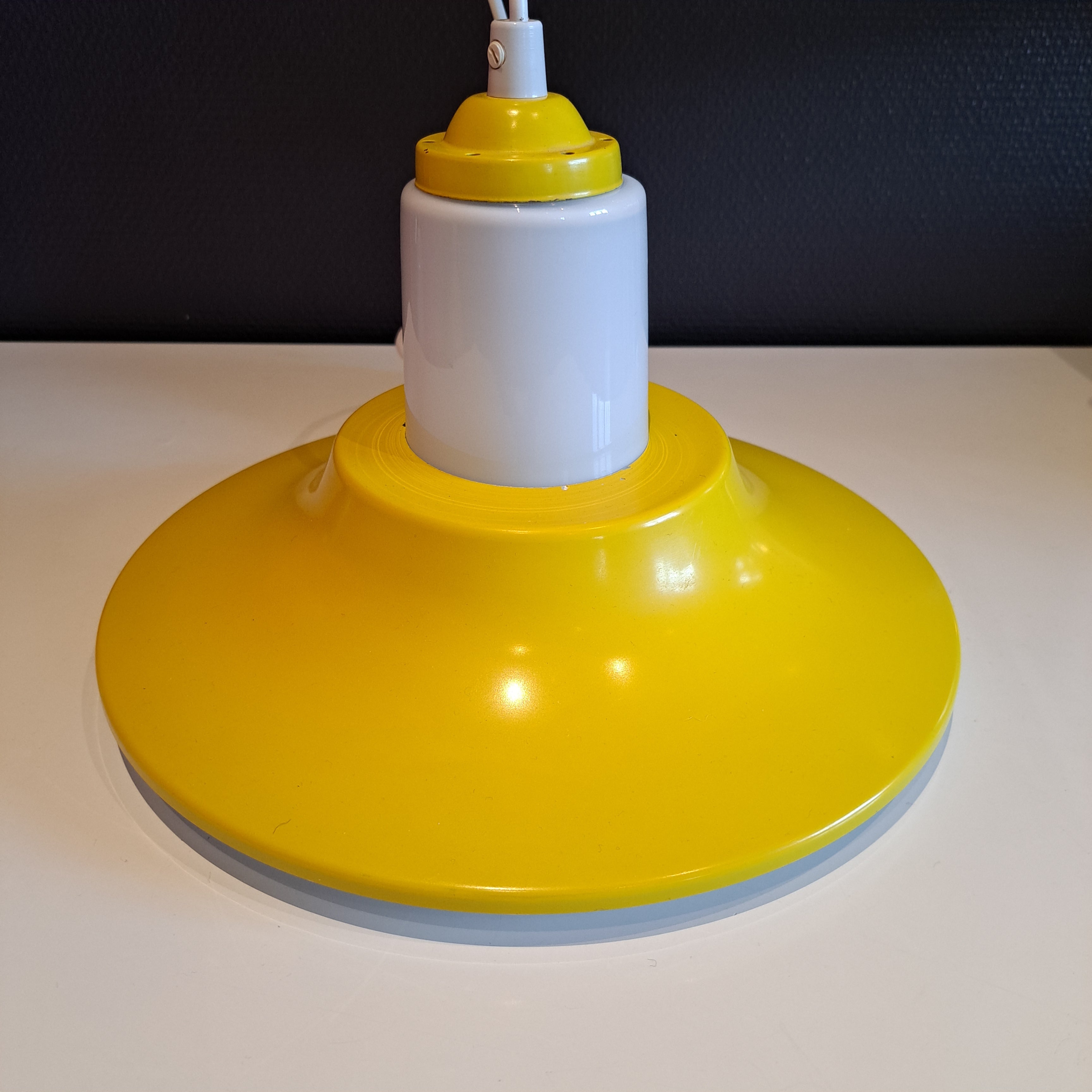 Vintage riippuvalaisin, 1970-luku