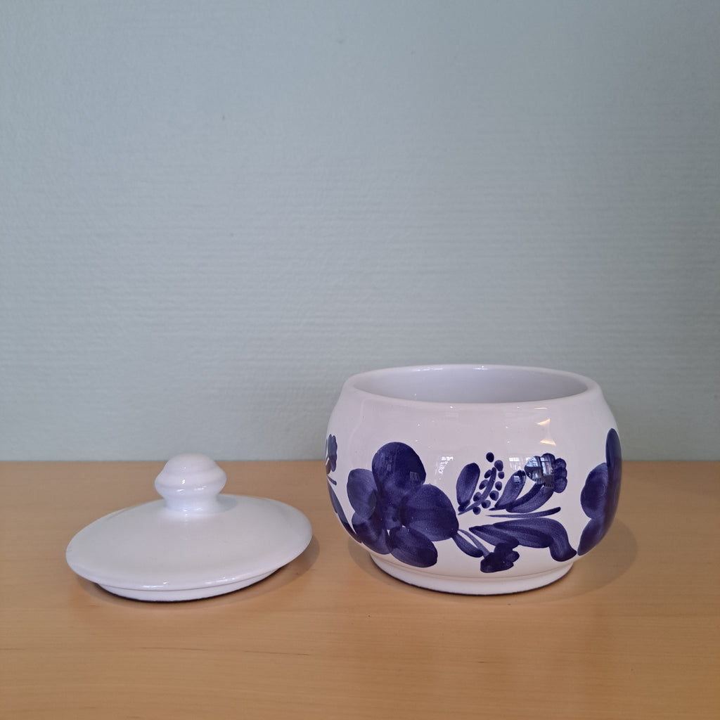 Flower-patterned jar with lid