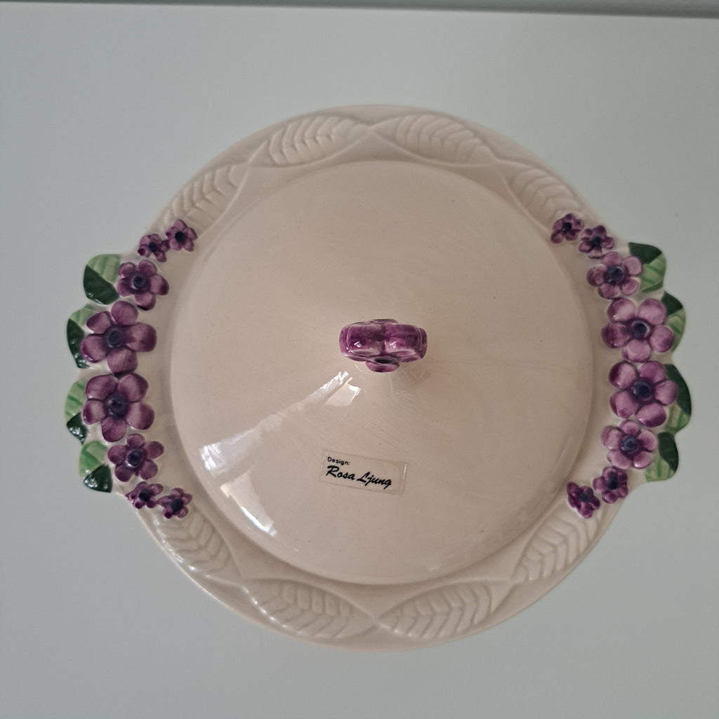Rosa Ljung, kannellinen kulho