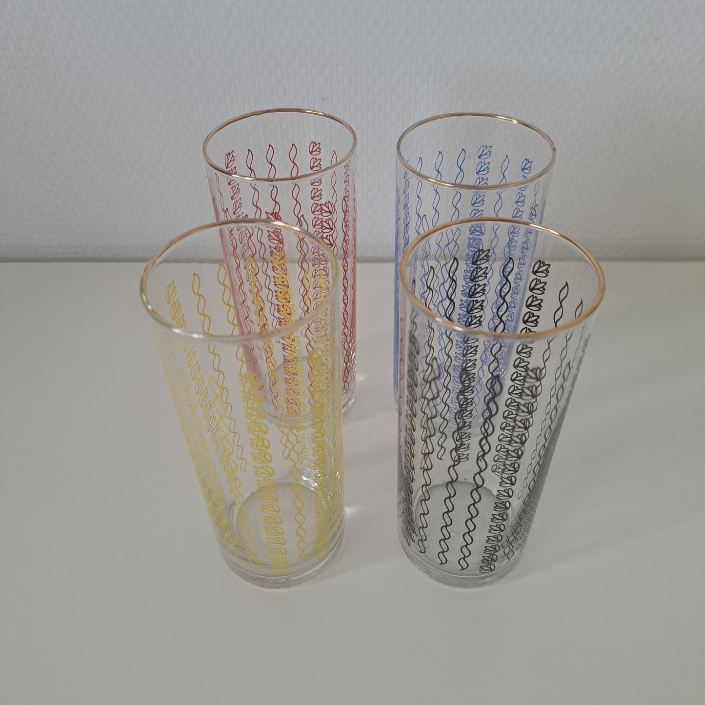 Retro juomalasit, 4 kpl