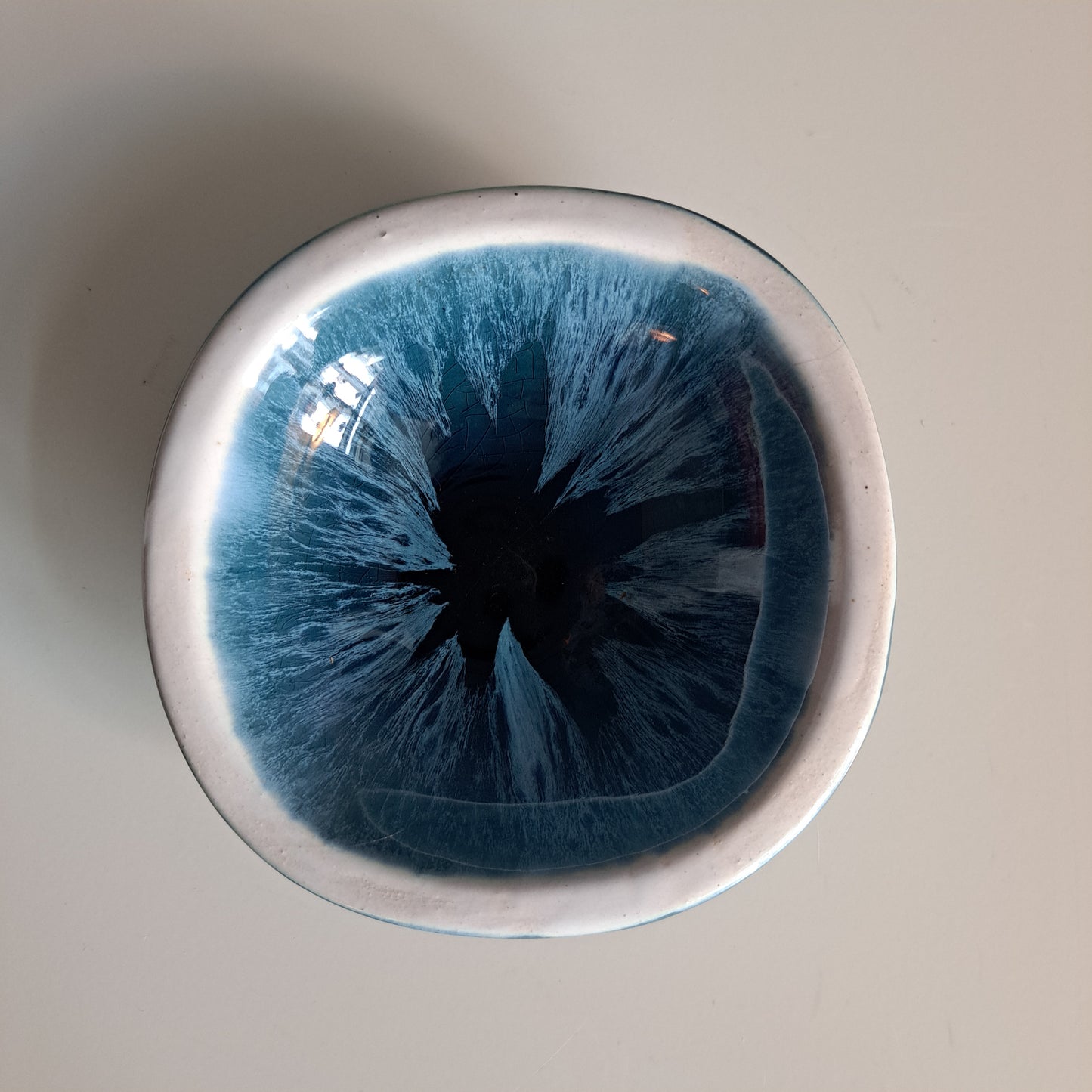 Kupittaan savi, kulho, sini-turkoosi