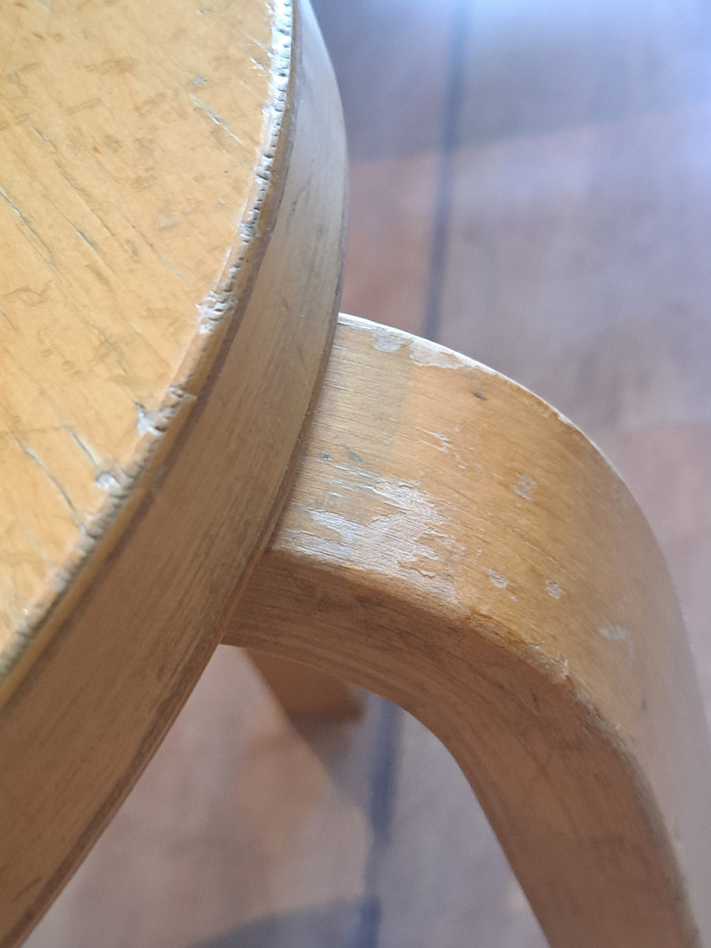 Artek Aalto stool E60