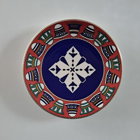 Arabia Christmas Plate, Snow Crystal, 2000