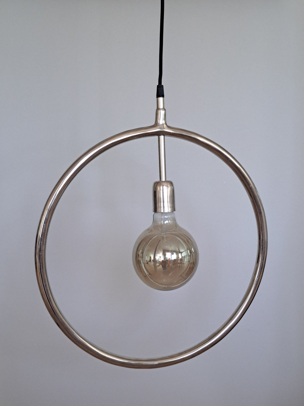 Circle-ikkunavalaisin, kromi