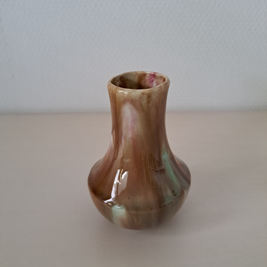 Kupittaan clay, small vase, brown