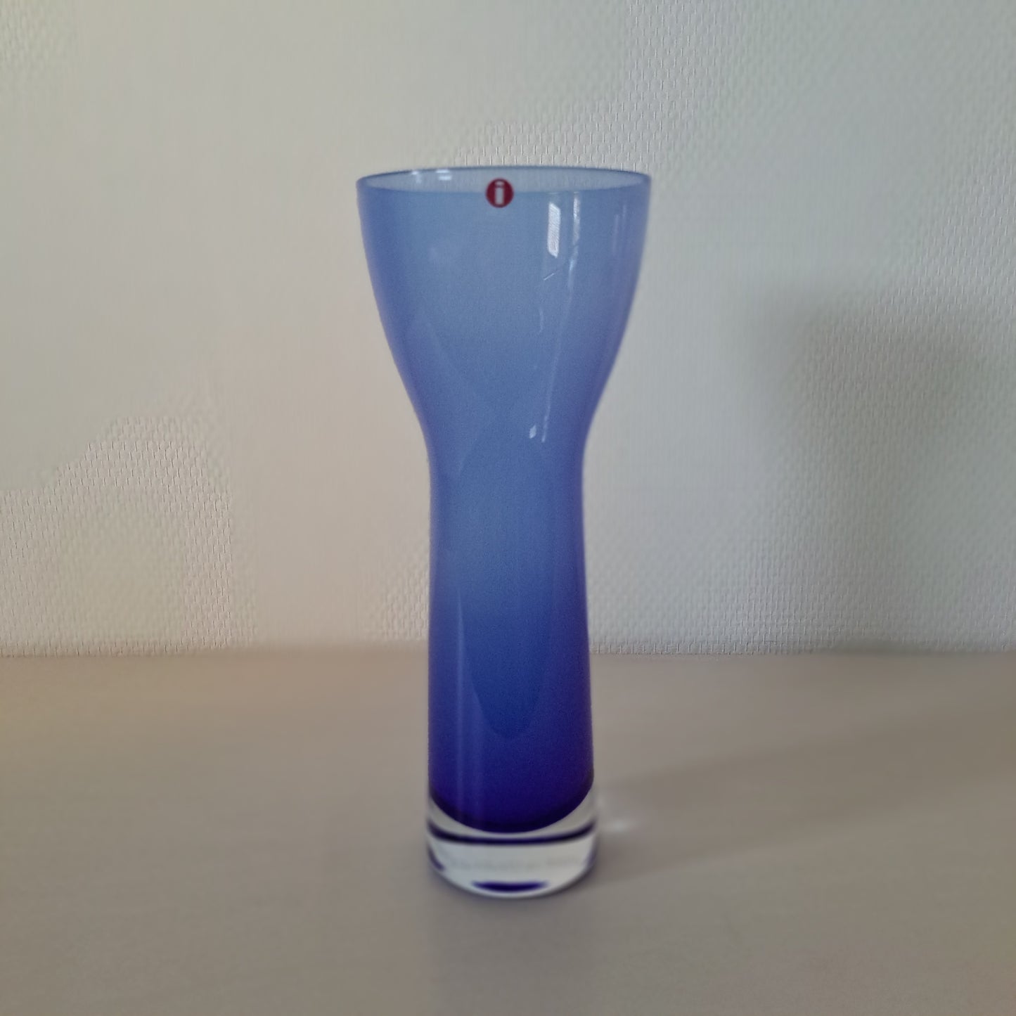 Iittala, "Saaren neidot" maljakko