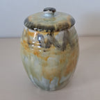 Kupittaan clay, barrel jar, with lid