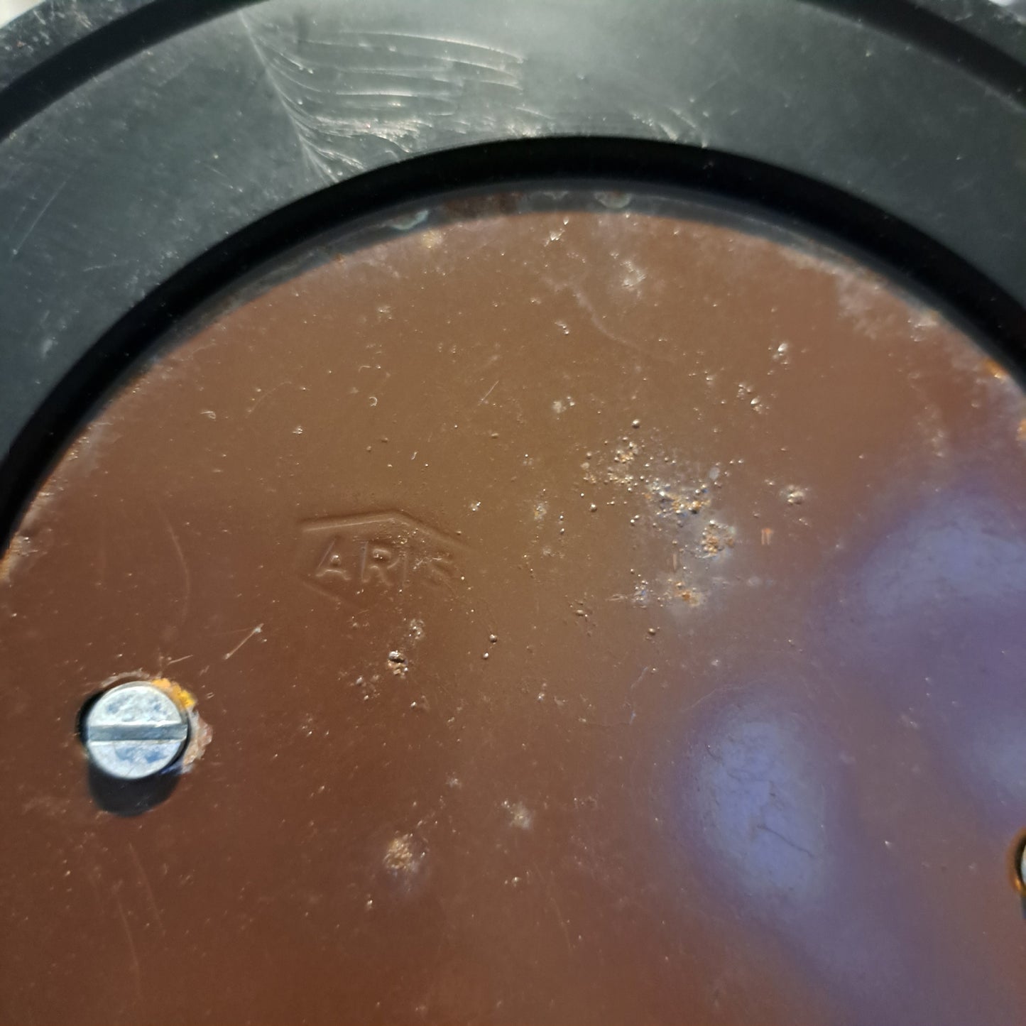 Aris, pöytävalaisin