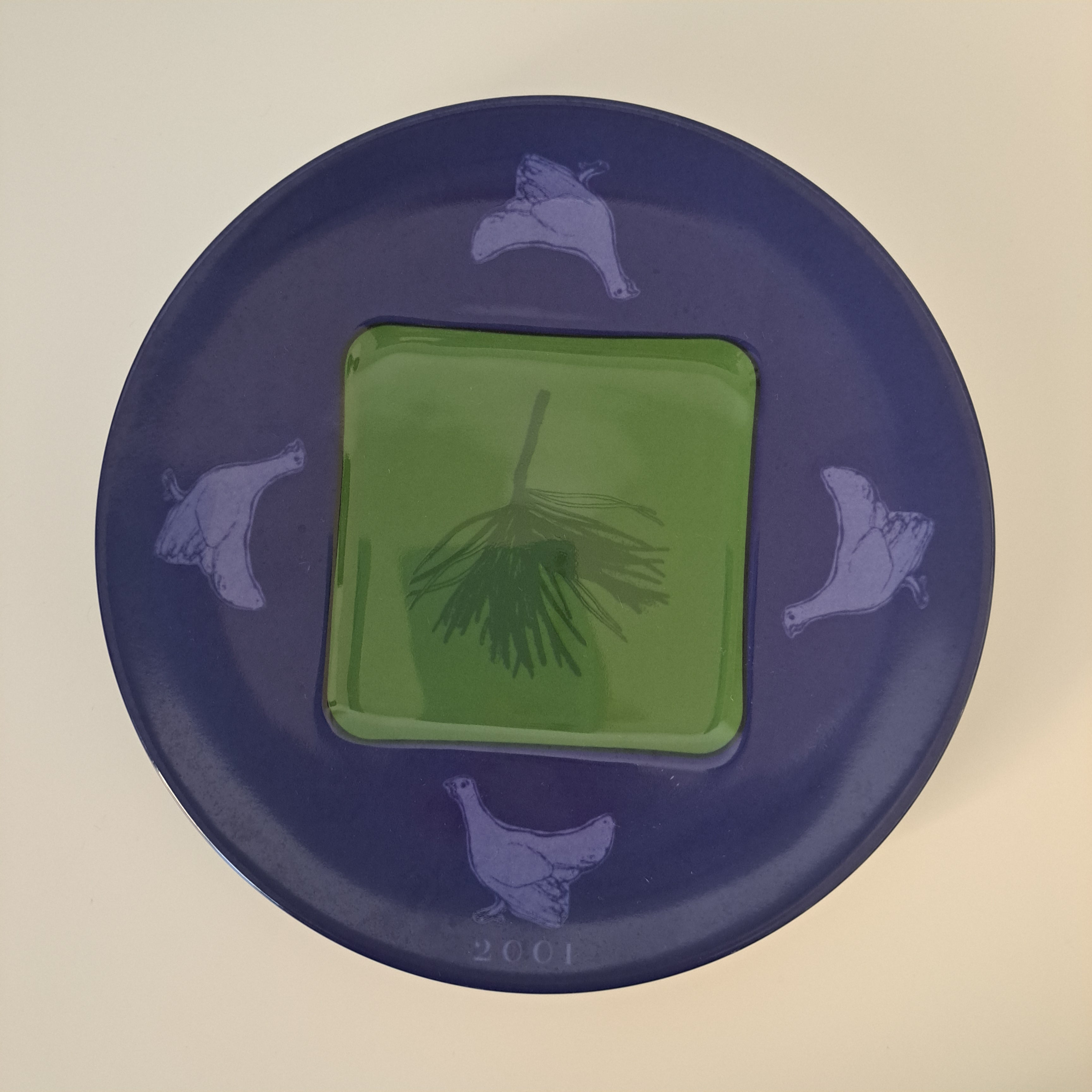 Arabia Flora & Fauna, 2001, pyöreä