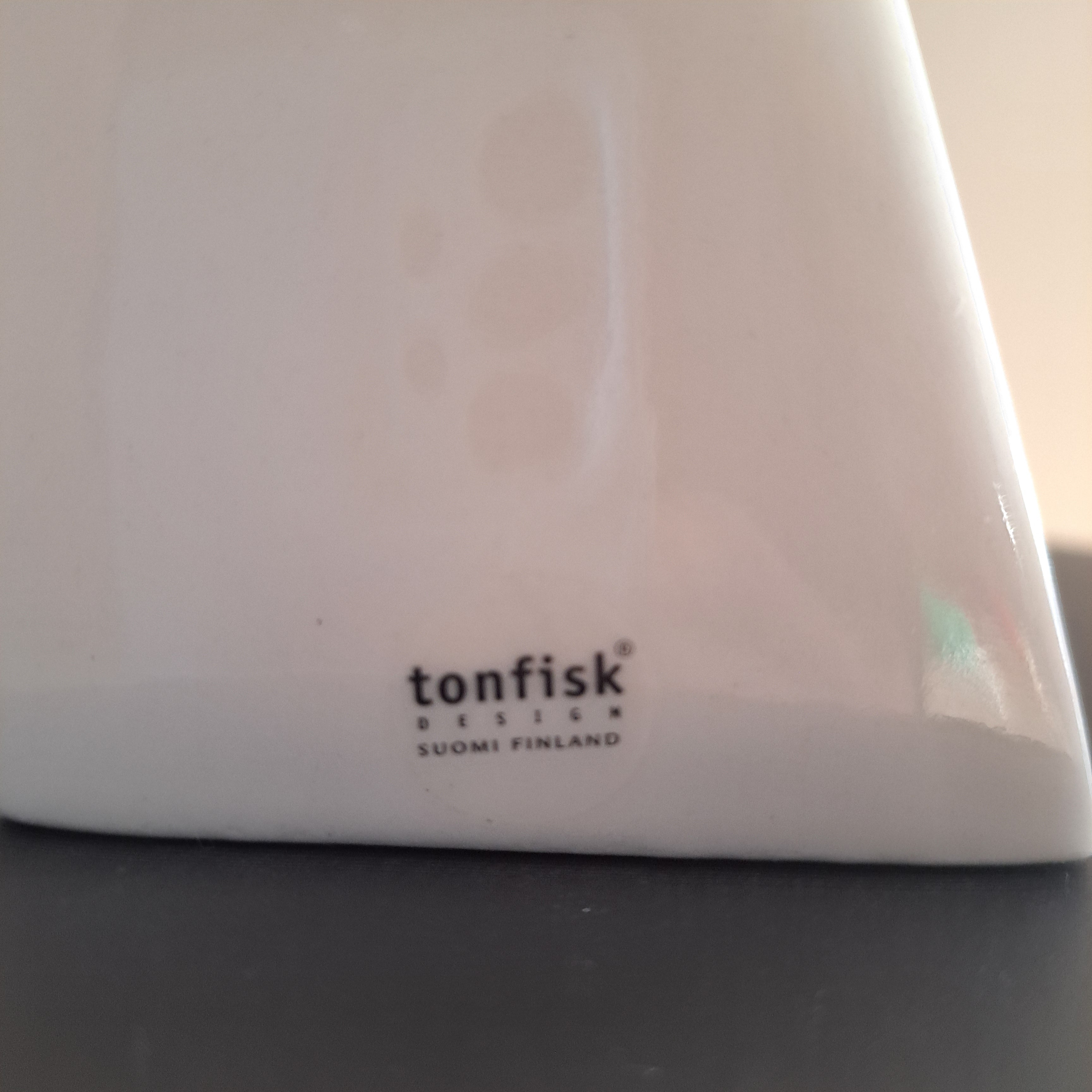 Tonfisk Design, Kulma-kynttilänjalka