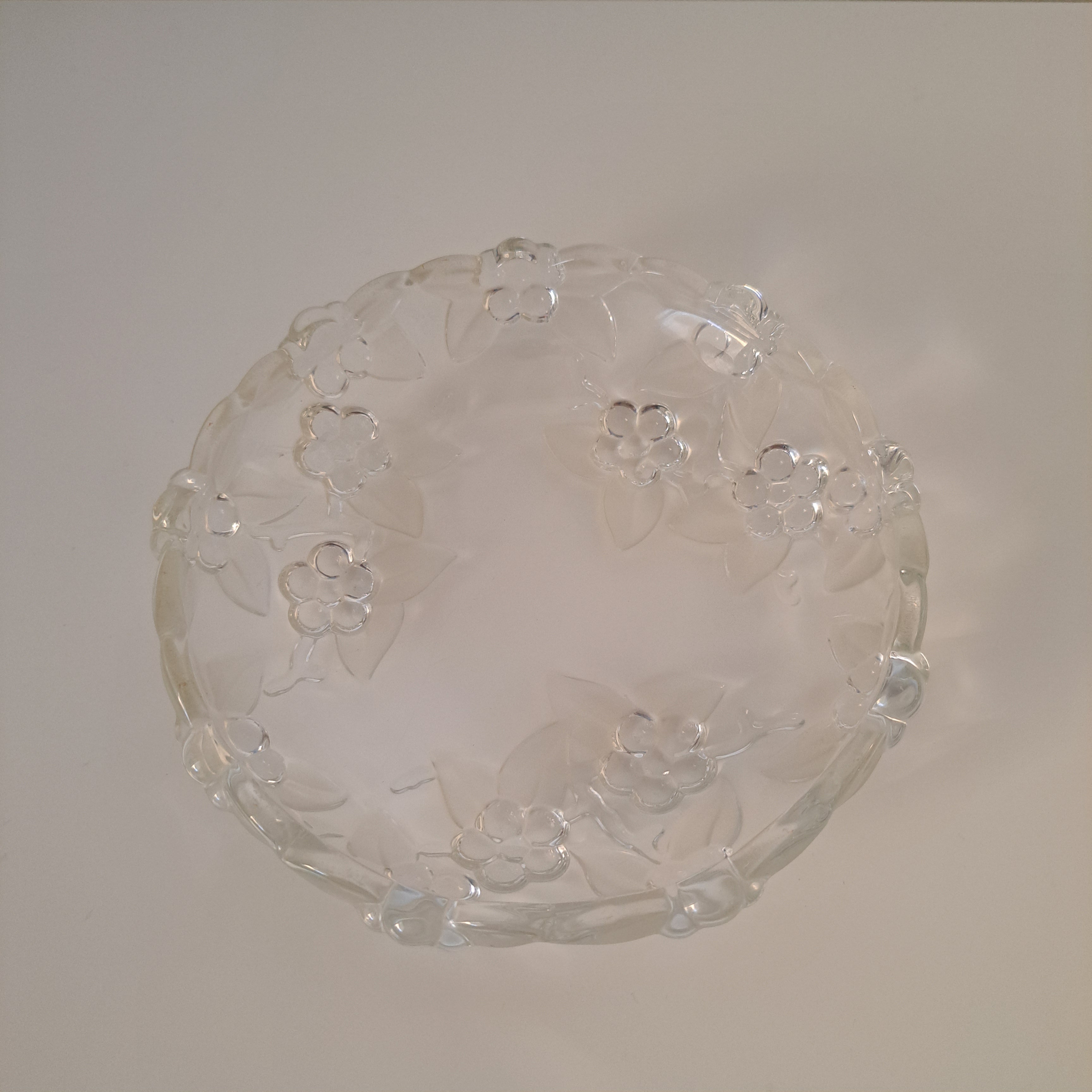 Mikasa Walther Glass, Carmen serving plate