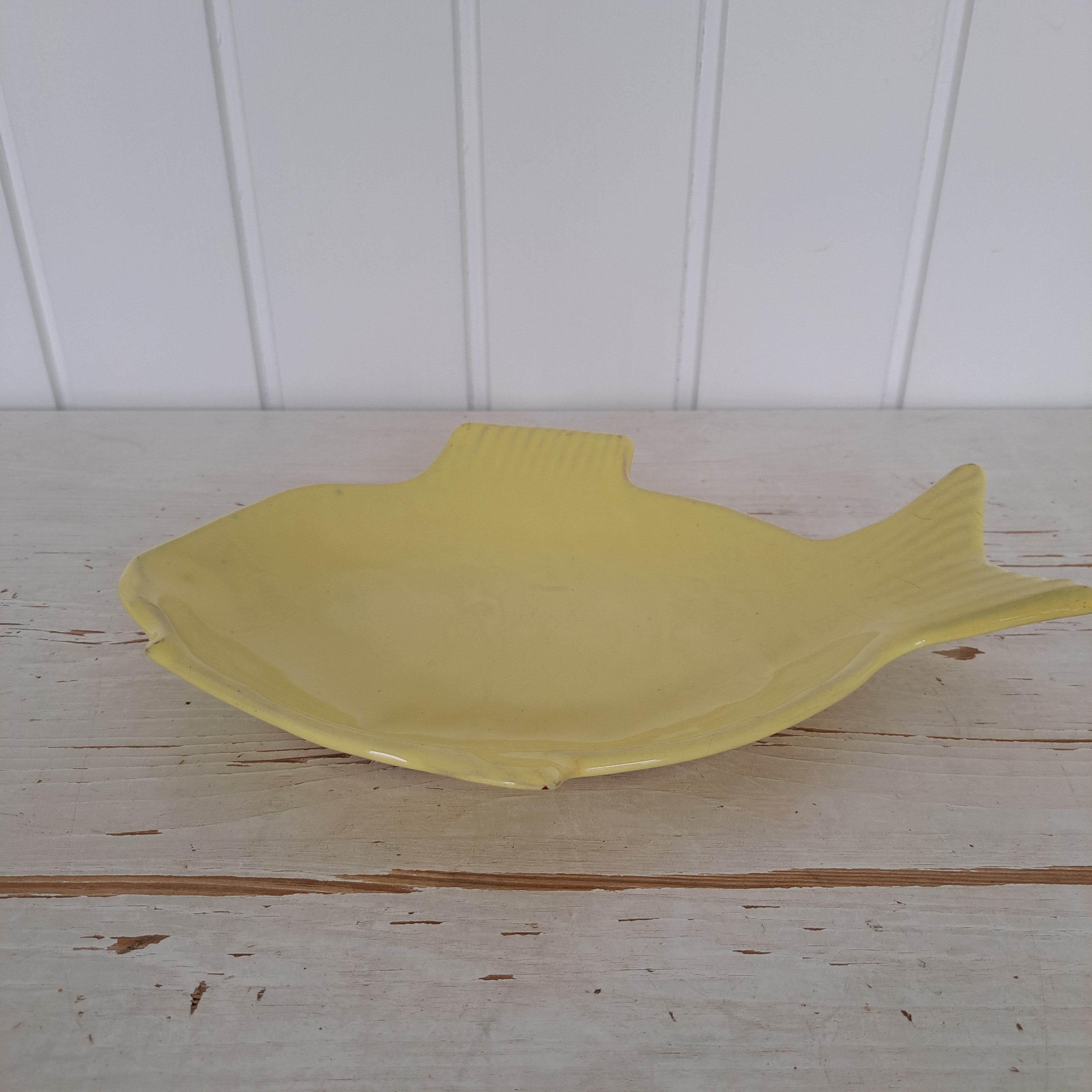 Riviera Keramik, fish plate, yellow
