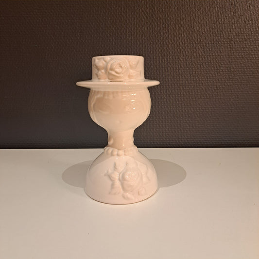 Guldkroken, maljakko