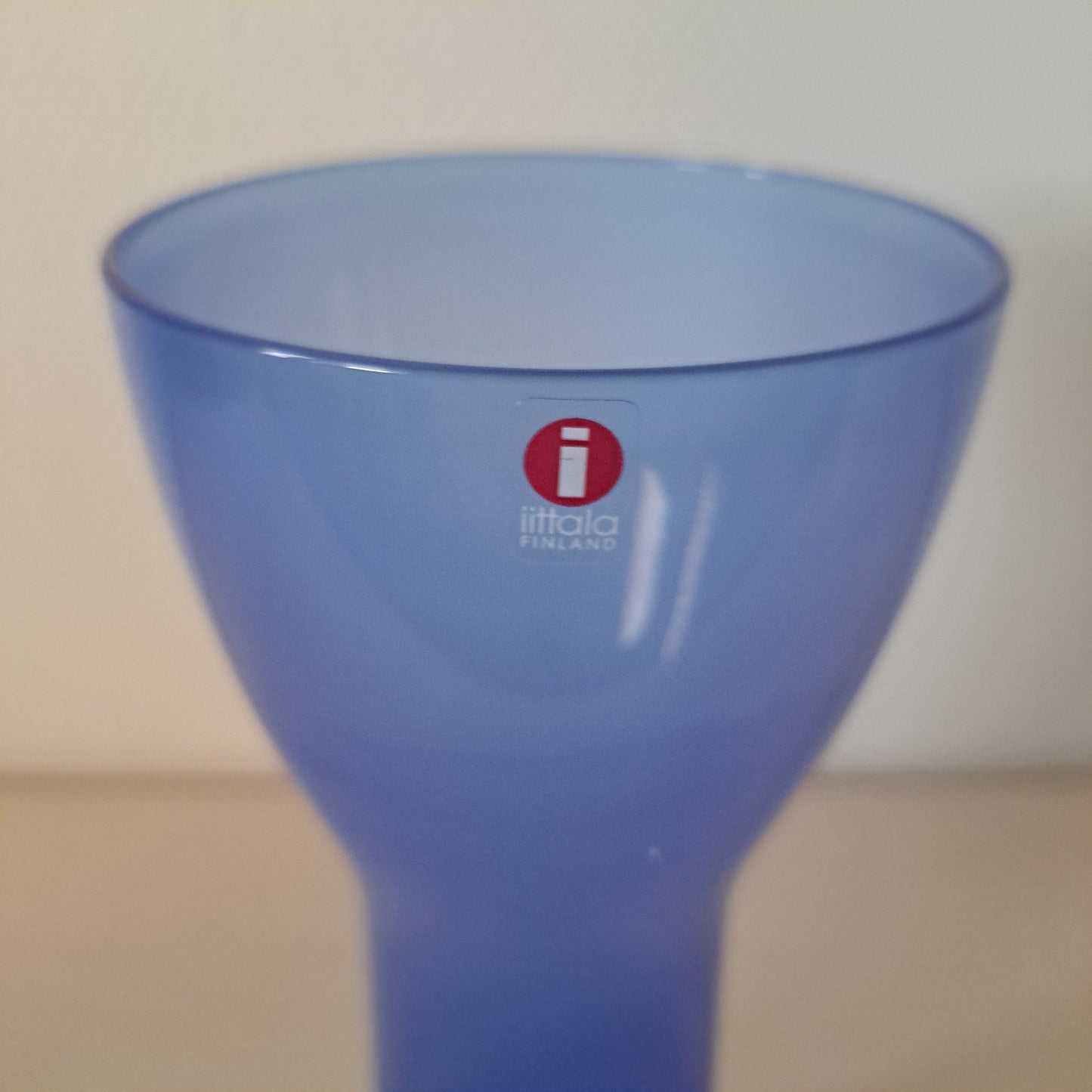 Iittala, "Saaren neidot" maljakko
