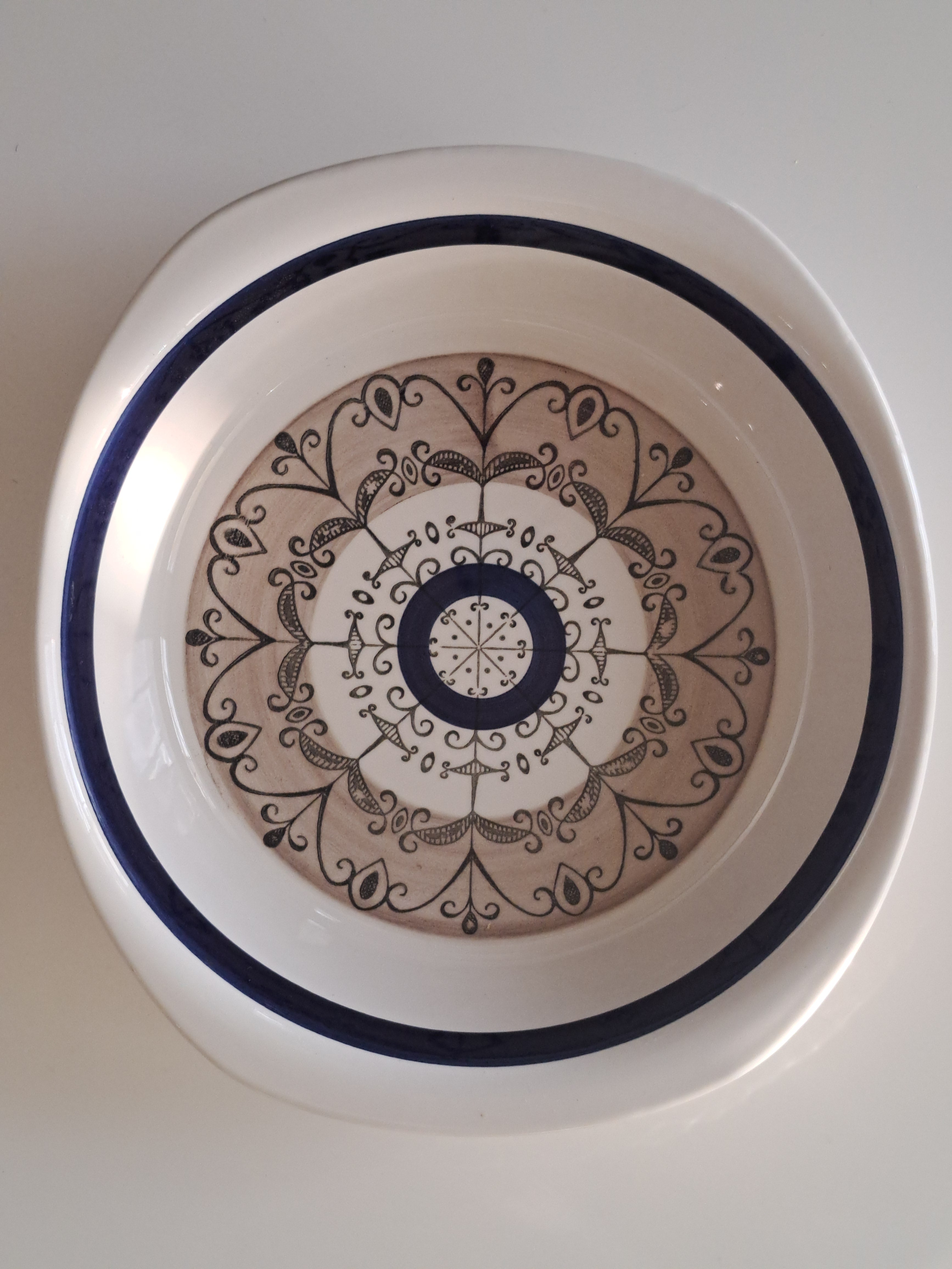 Upsala-Ekeby  vintage Aurora kulho