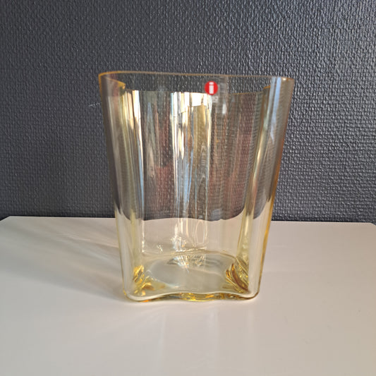 Iittala, Aalto-kukka, maljakko