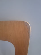 Artek N65 -lastentuoli, punainen