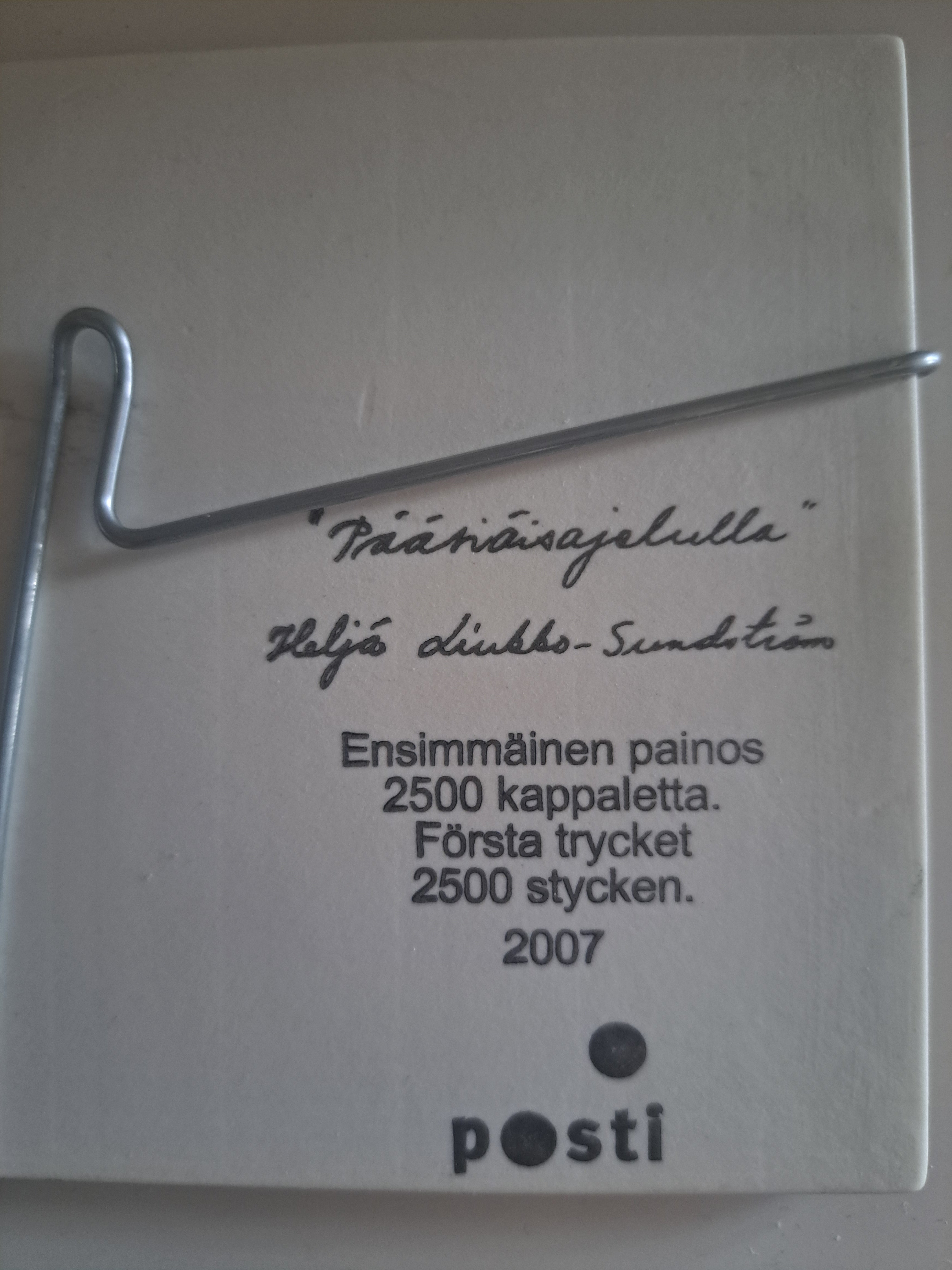 Arabia seinälaatta "Pääsiäisajelulla"