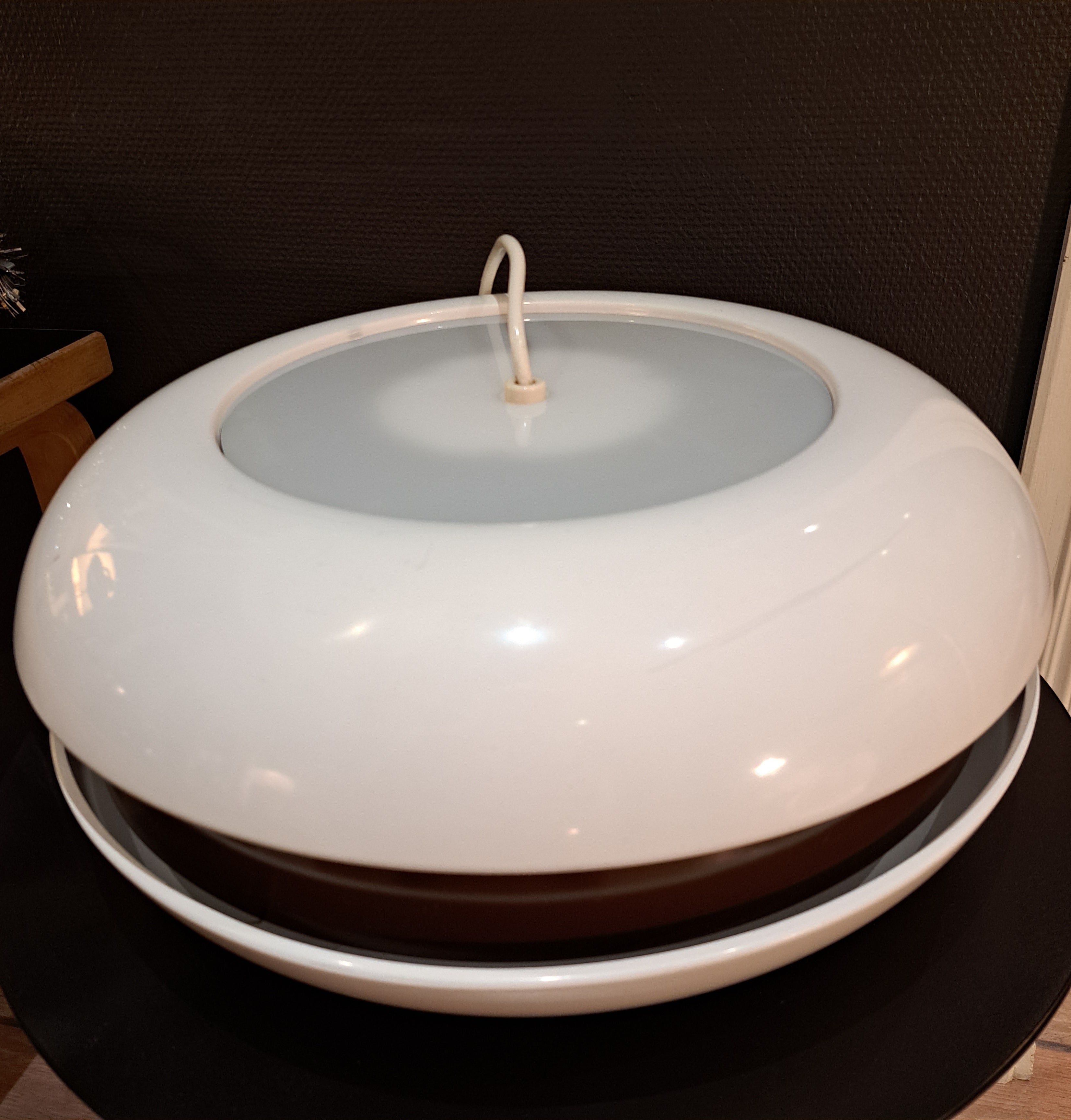 Orno, "Limppu",  riippuvalaisin