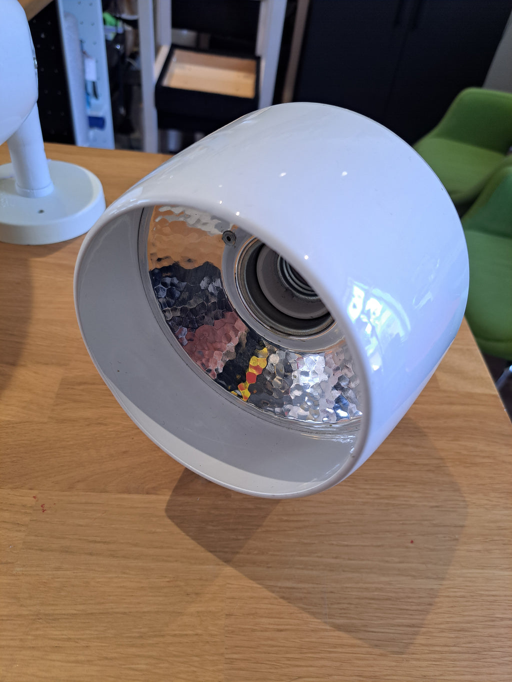 Lampukas 22450 seinävalaisin 2 kpl
