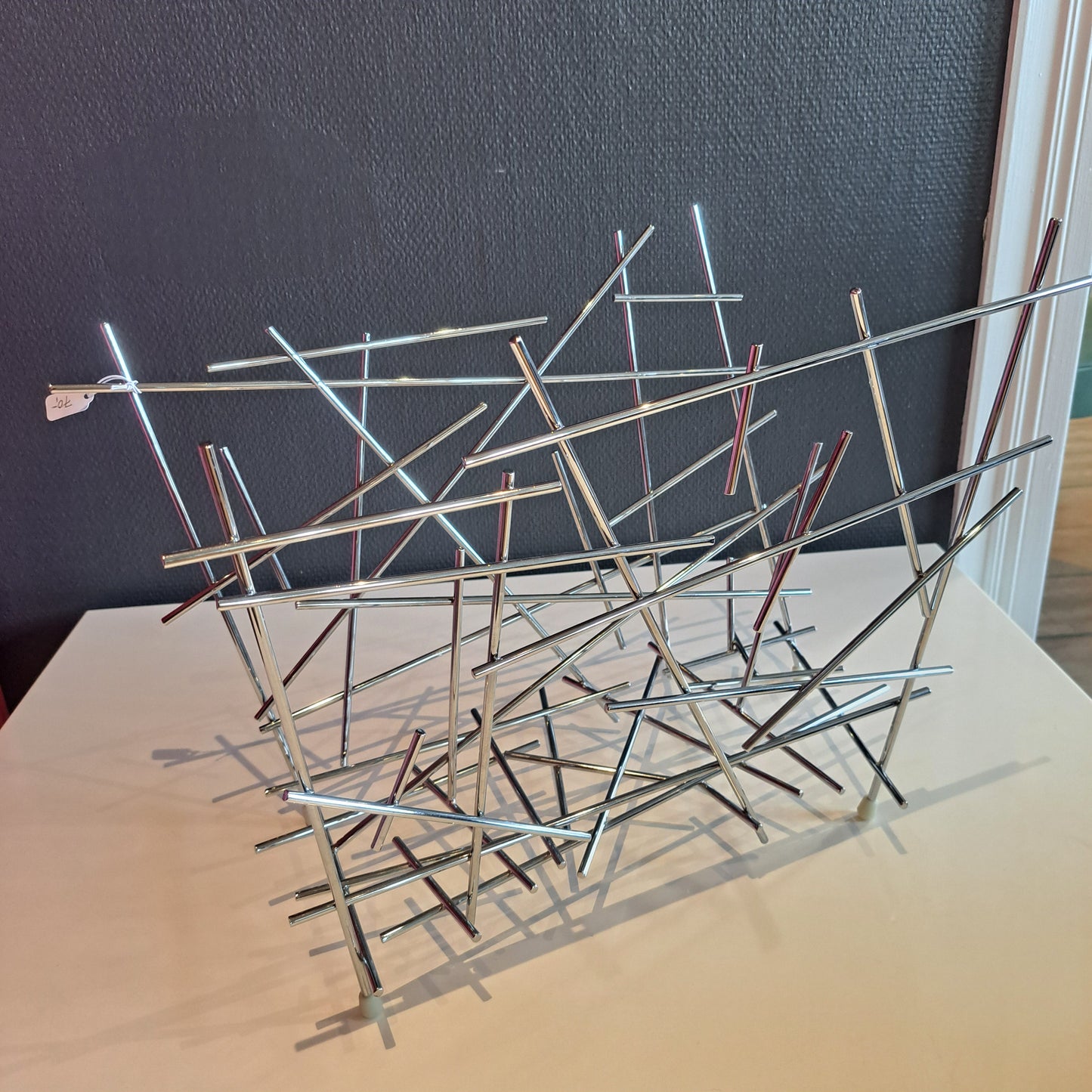 Alessi, Blow Up magazine rack