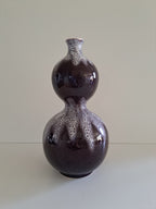 Kupittaan Savi tummanvioletti maljakko