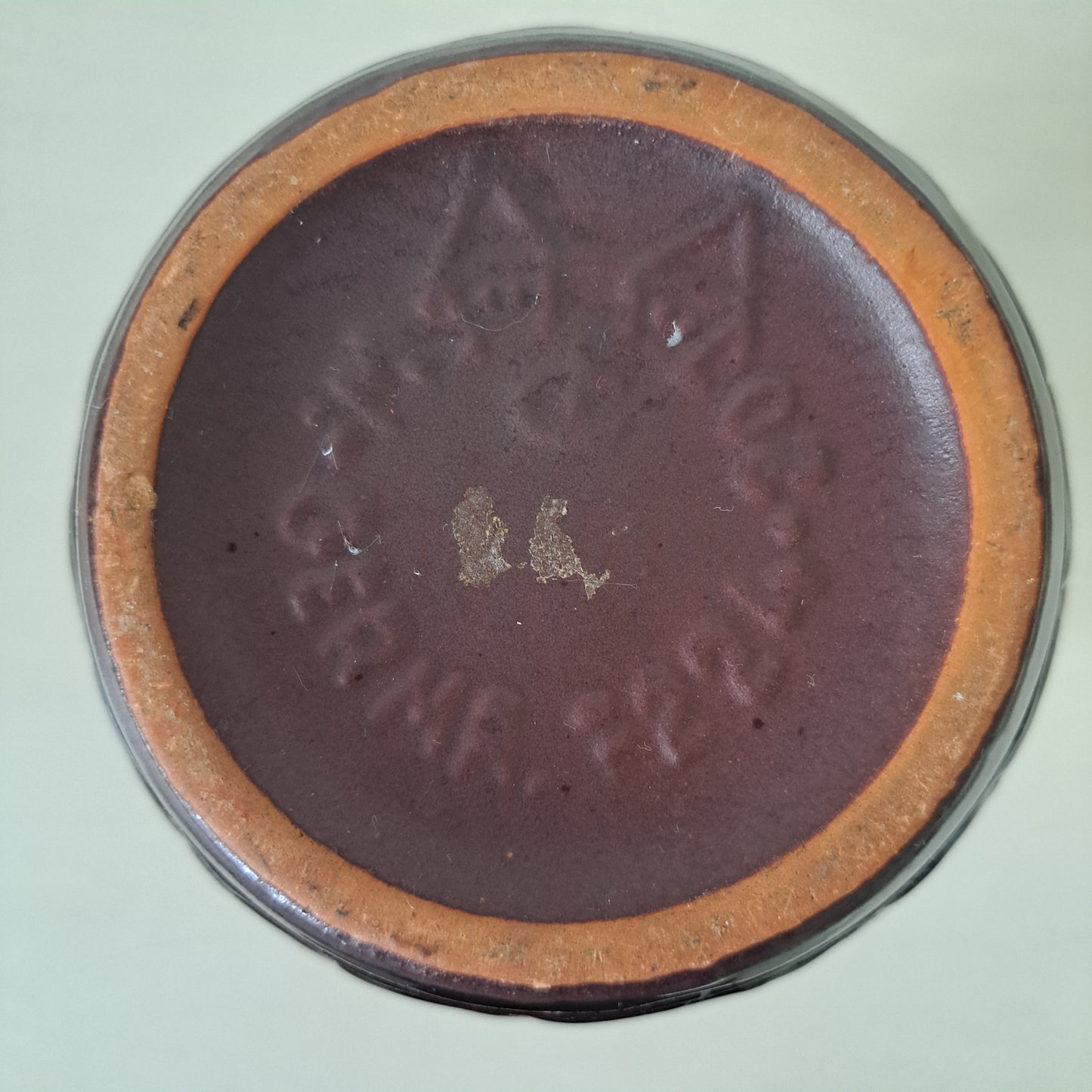 Carstens Thönnieshof, ruskea ruukku