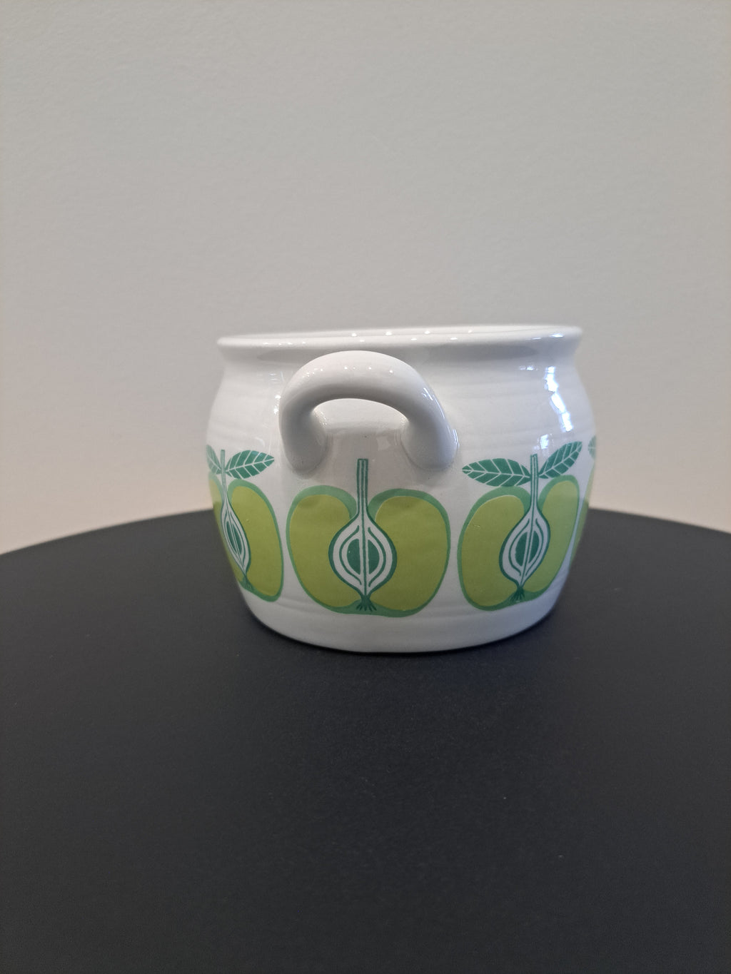 Arabia, Raija Uosikkinen, Pomona, ruukku, omena