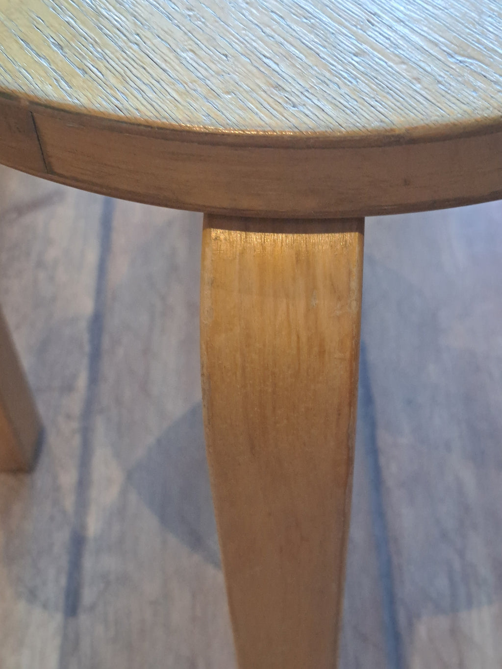 Artek Aalto stool E60