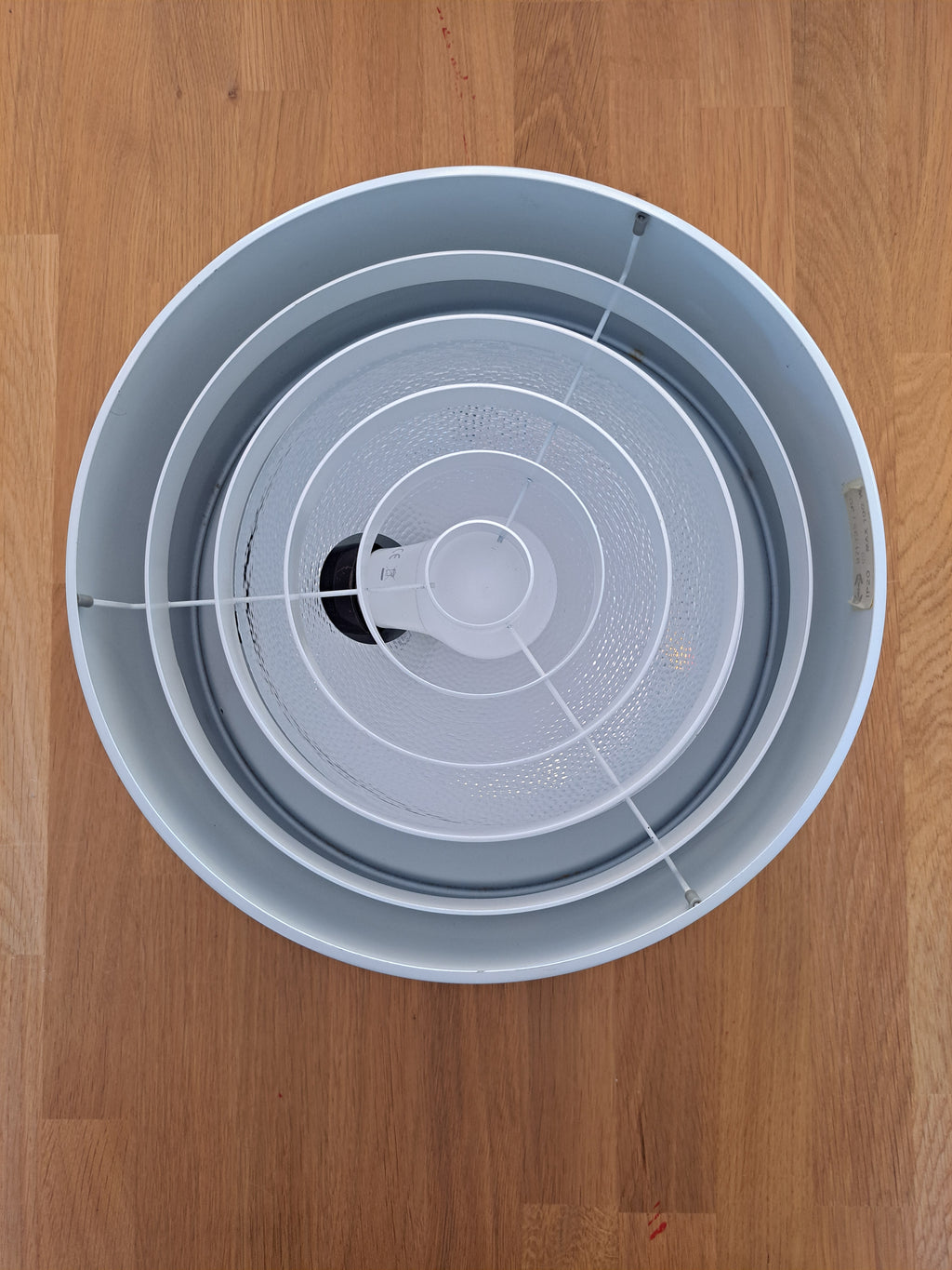 Stockmann-Orno 971-135/30 -kattovalaisin, Yki Nummi