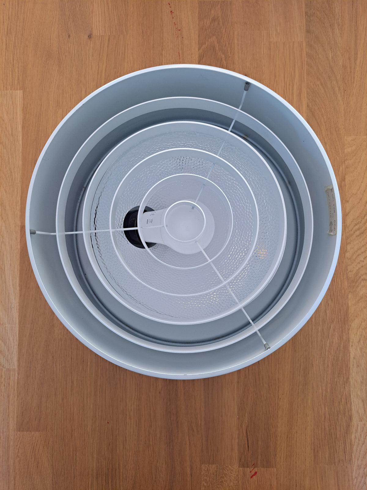Stockmann-Orno 971-135/30 -kattovalaisin, Yki Nummi