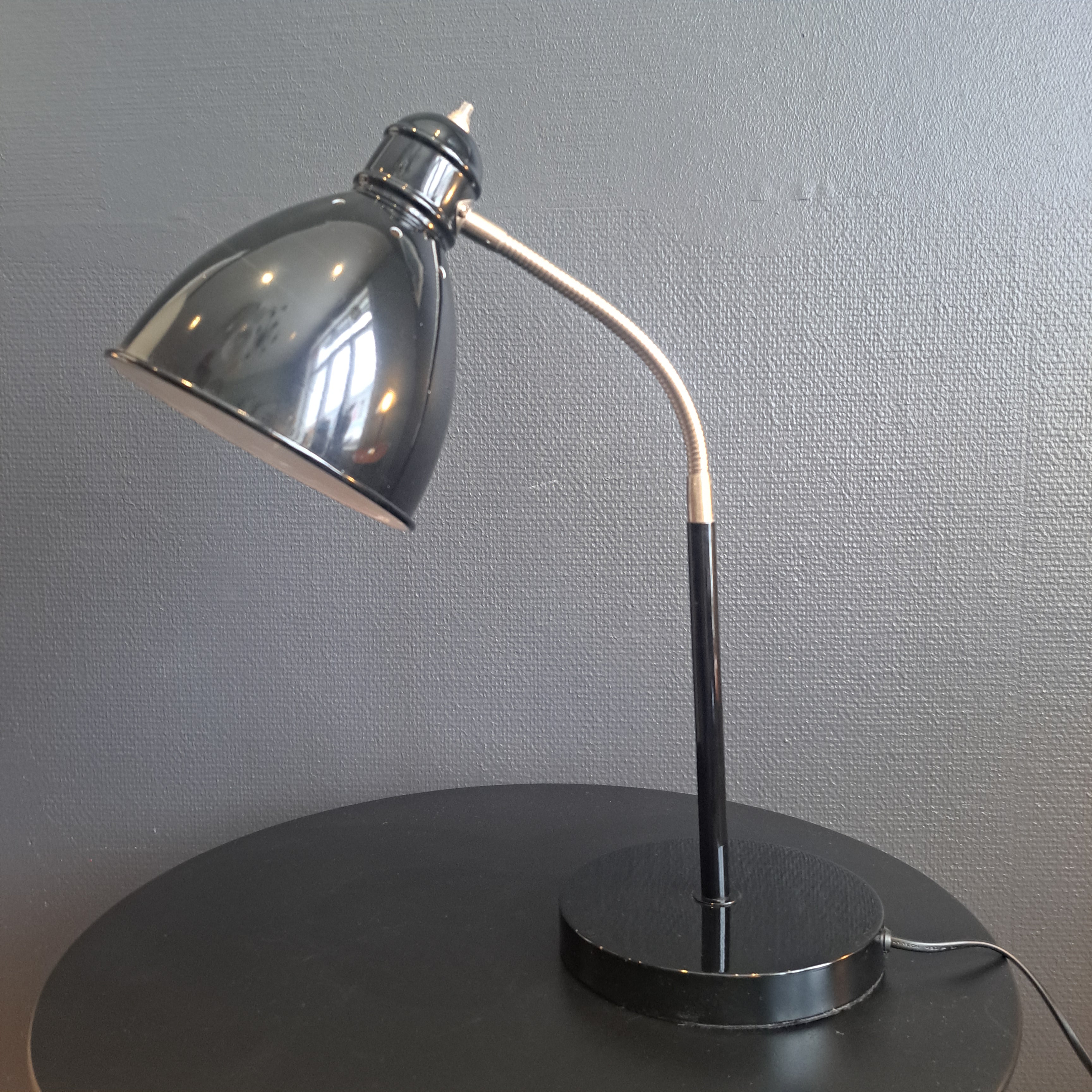 Markslöjd, pöytävalaisin