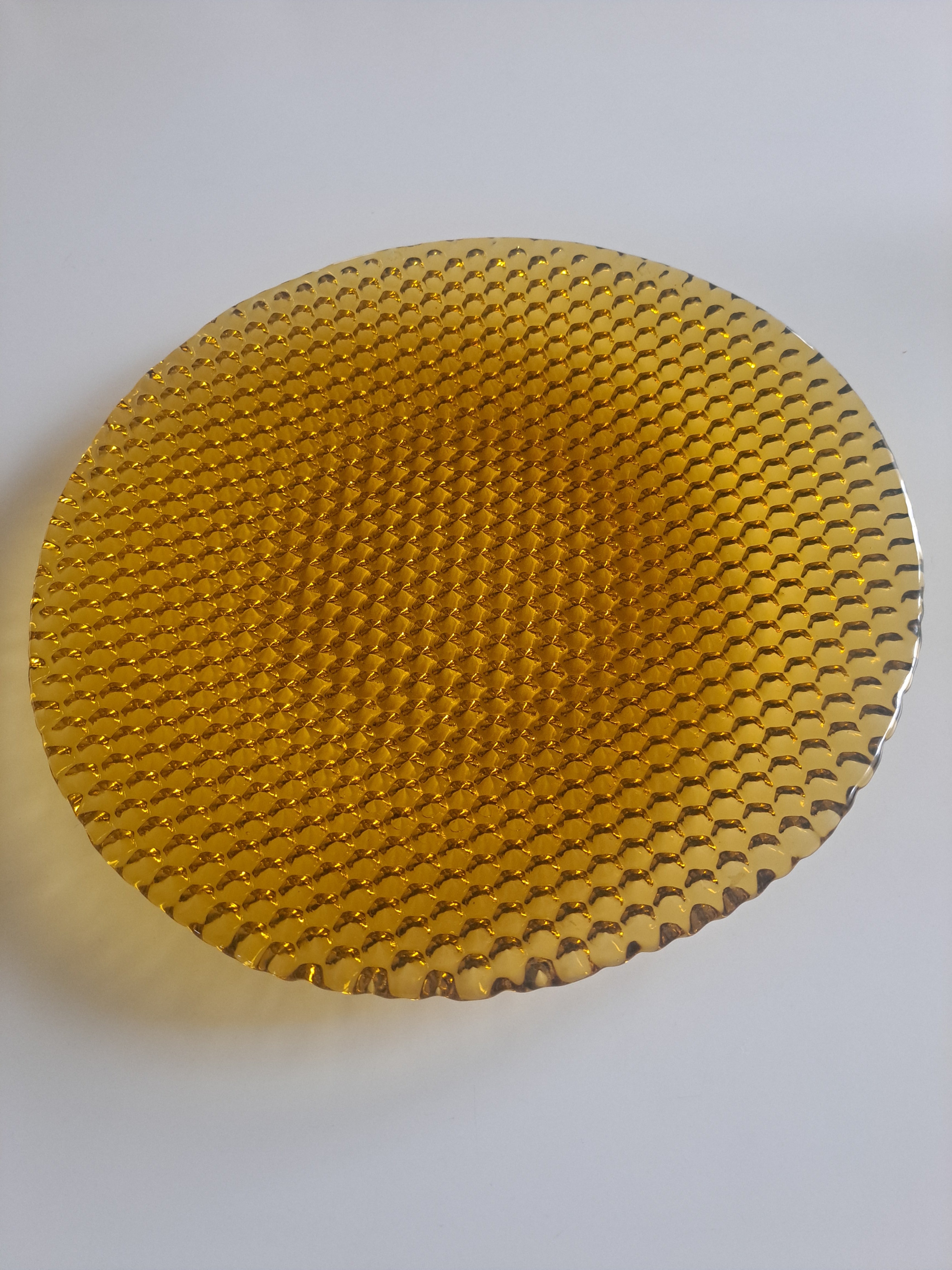 Humppilan lasi, Tauno Wirkkala, tarjoiluastia, meripihka