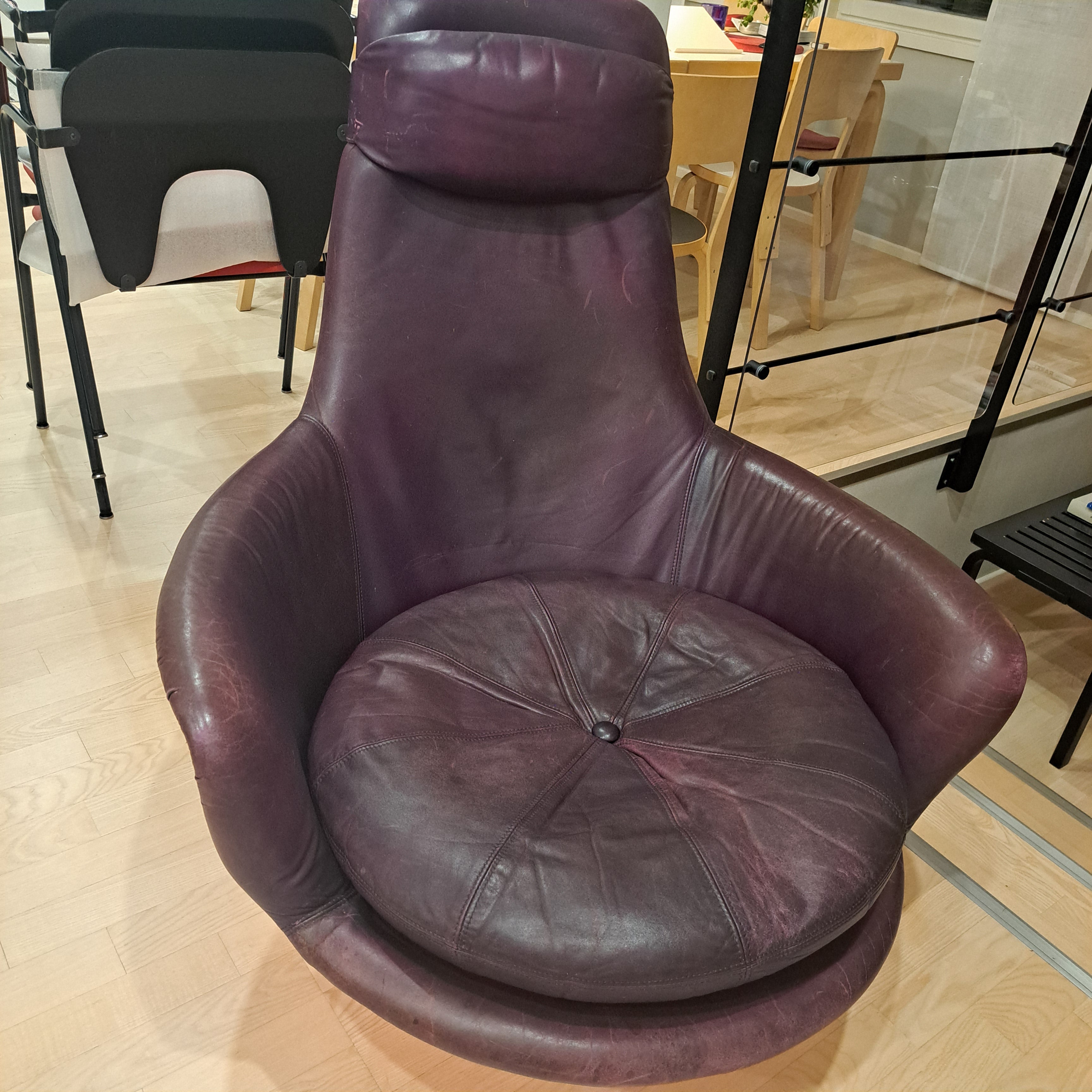 Peem Oy, "Tina" Vintage nojatuoli