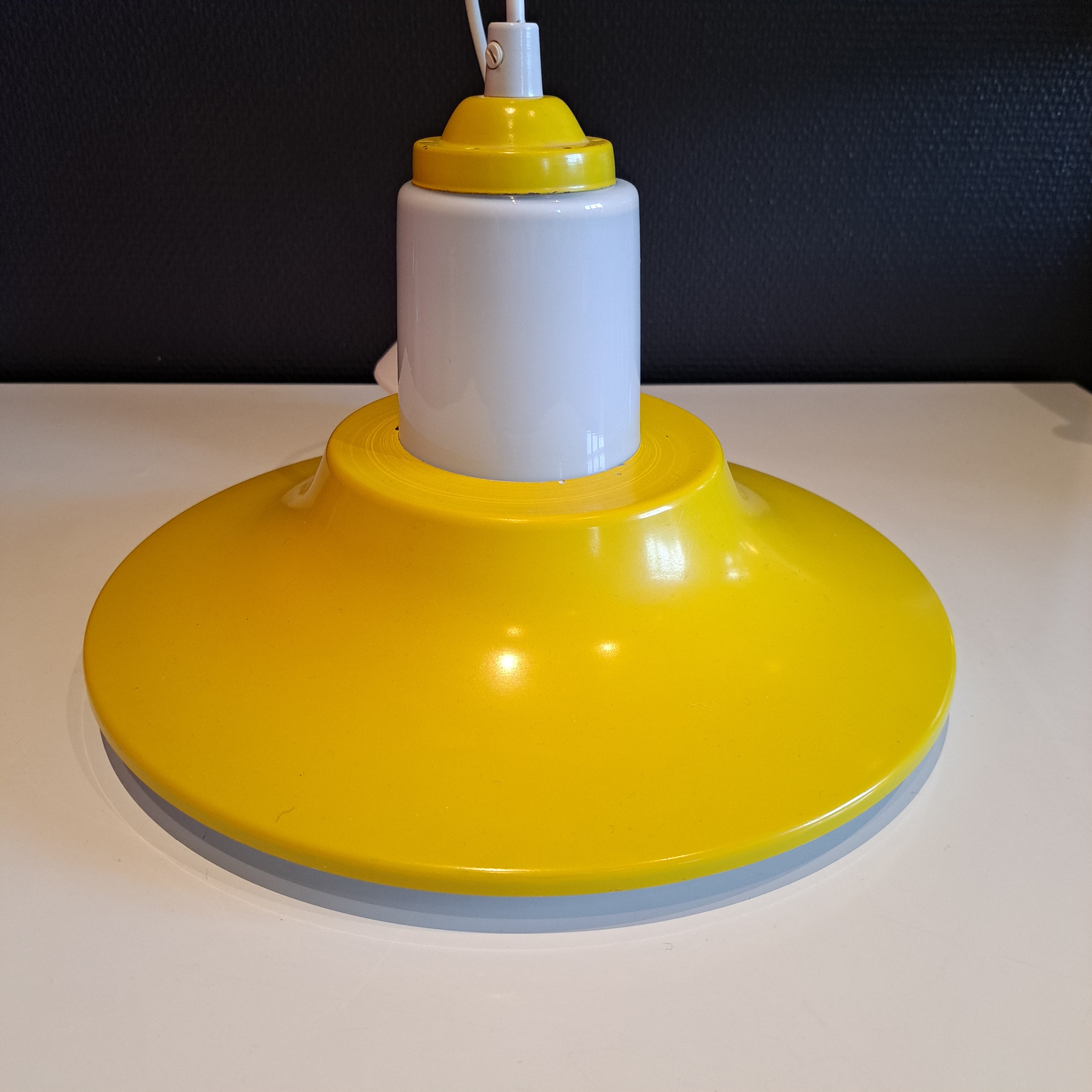 Vintage riippuvalaisin, 1970-luku