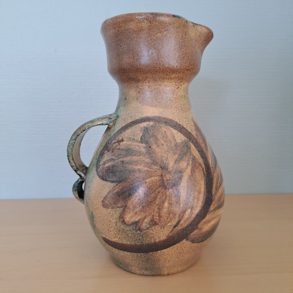 Kupittaan savi, kannu