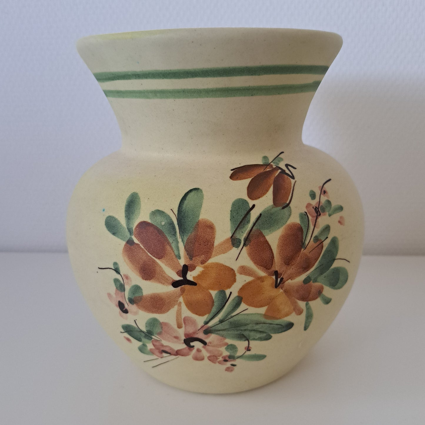 Kupittaan savi, maljakko/ruukku