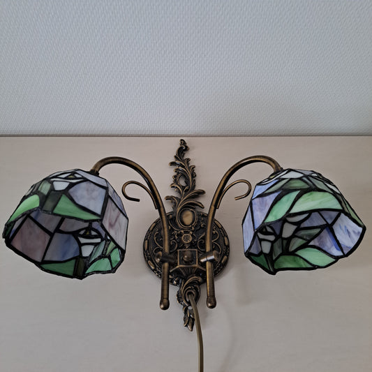 Tiffany seinälampetti