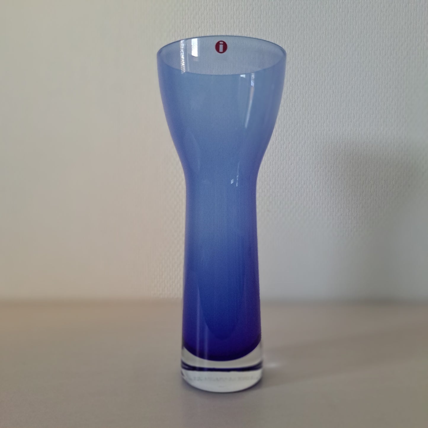 Iittala, "Saaren neidot" maljakko