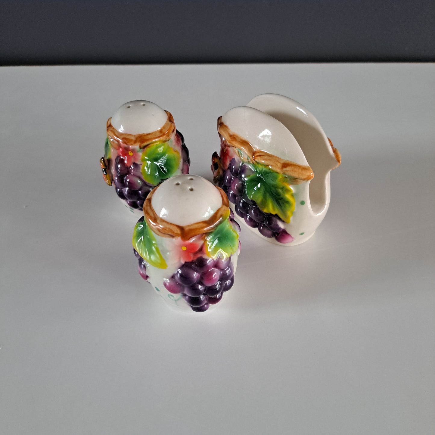 Sirotin ja serviettiteline-setti