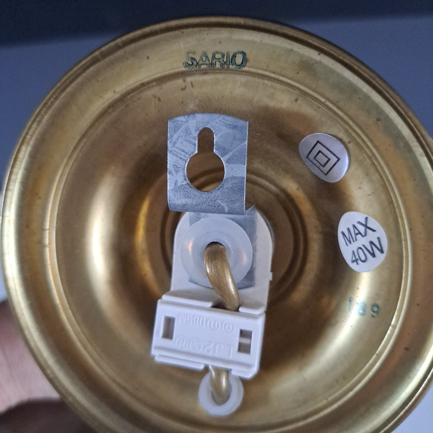 Sario, seinävalaisin, vintage