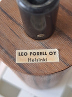 Leo Forell Oy riippuvalaisin, musta metalli ja kupari
