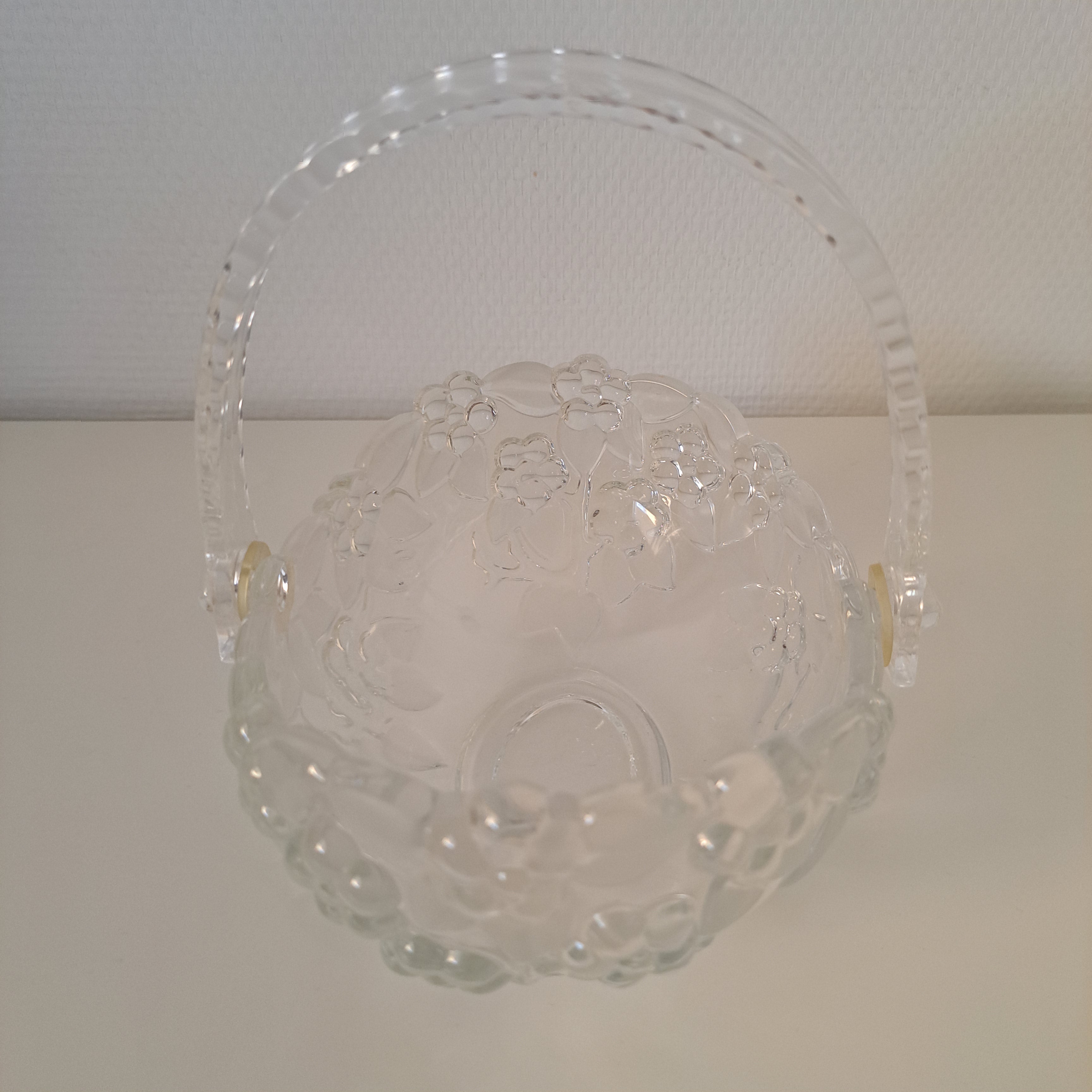 Mikasa Walther Glass, Carmen kulho, sanka