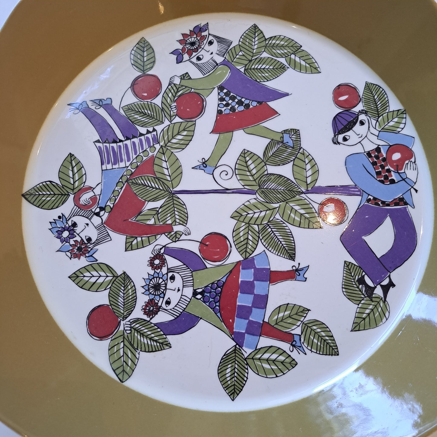 Turi-Design, "Corsica" tarjoilulautanen