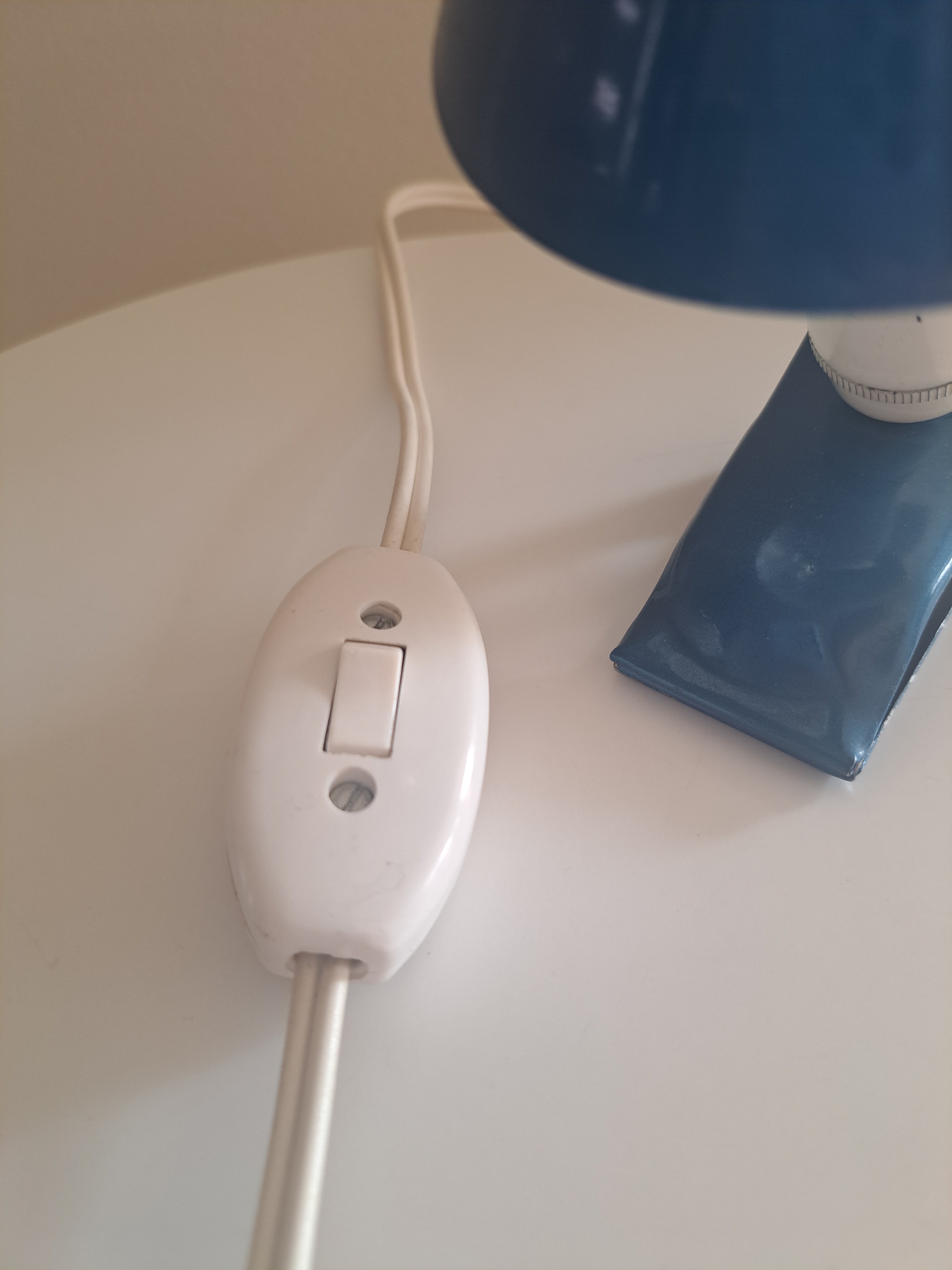 Sanka Oy, vintage, seinävalaisin