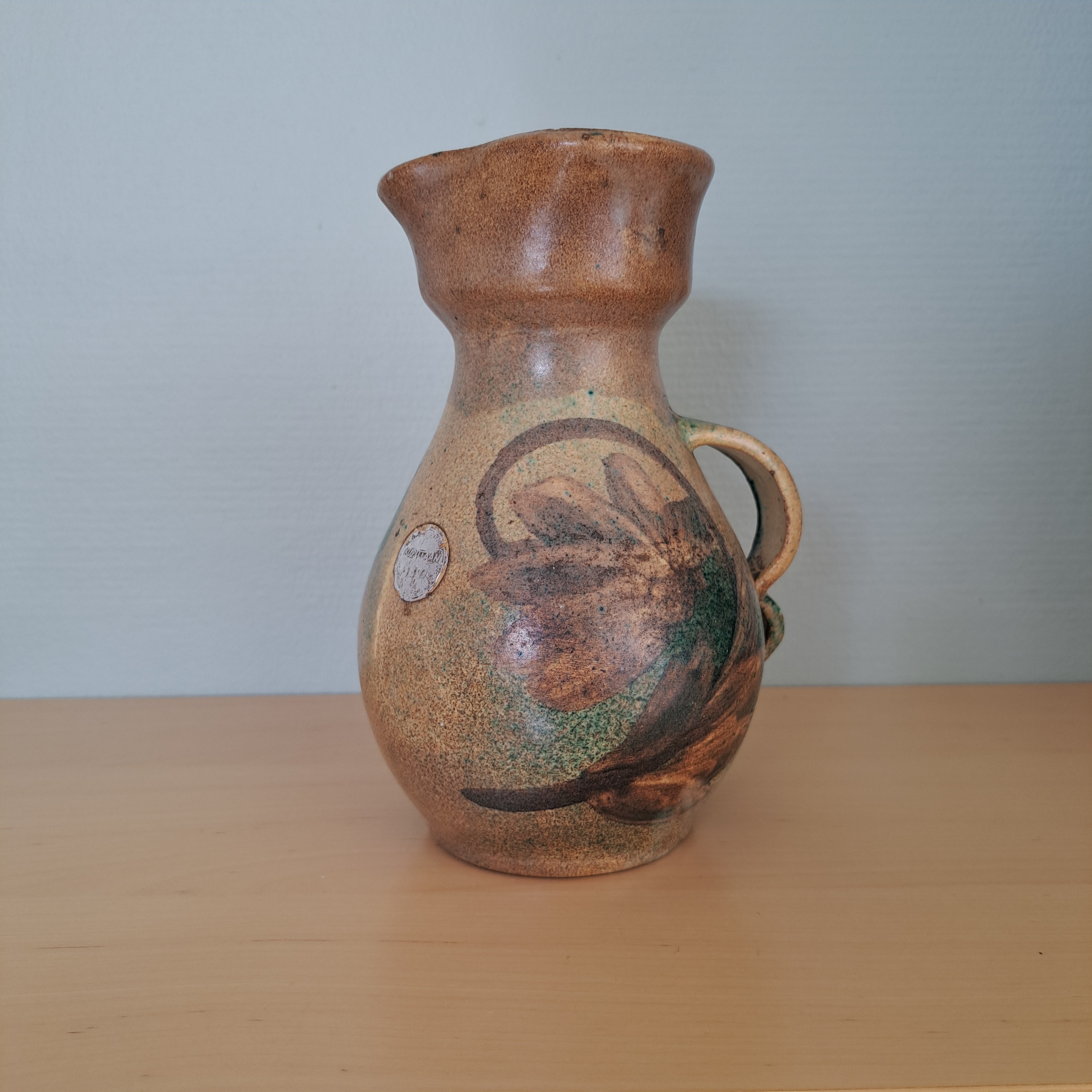 Kupittaan savi, kannu