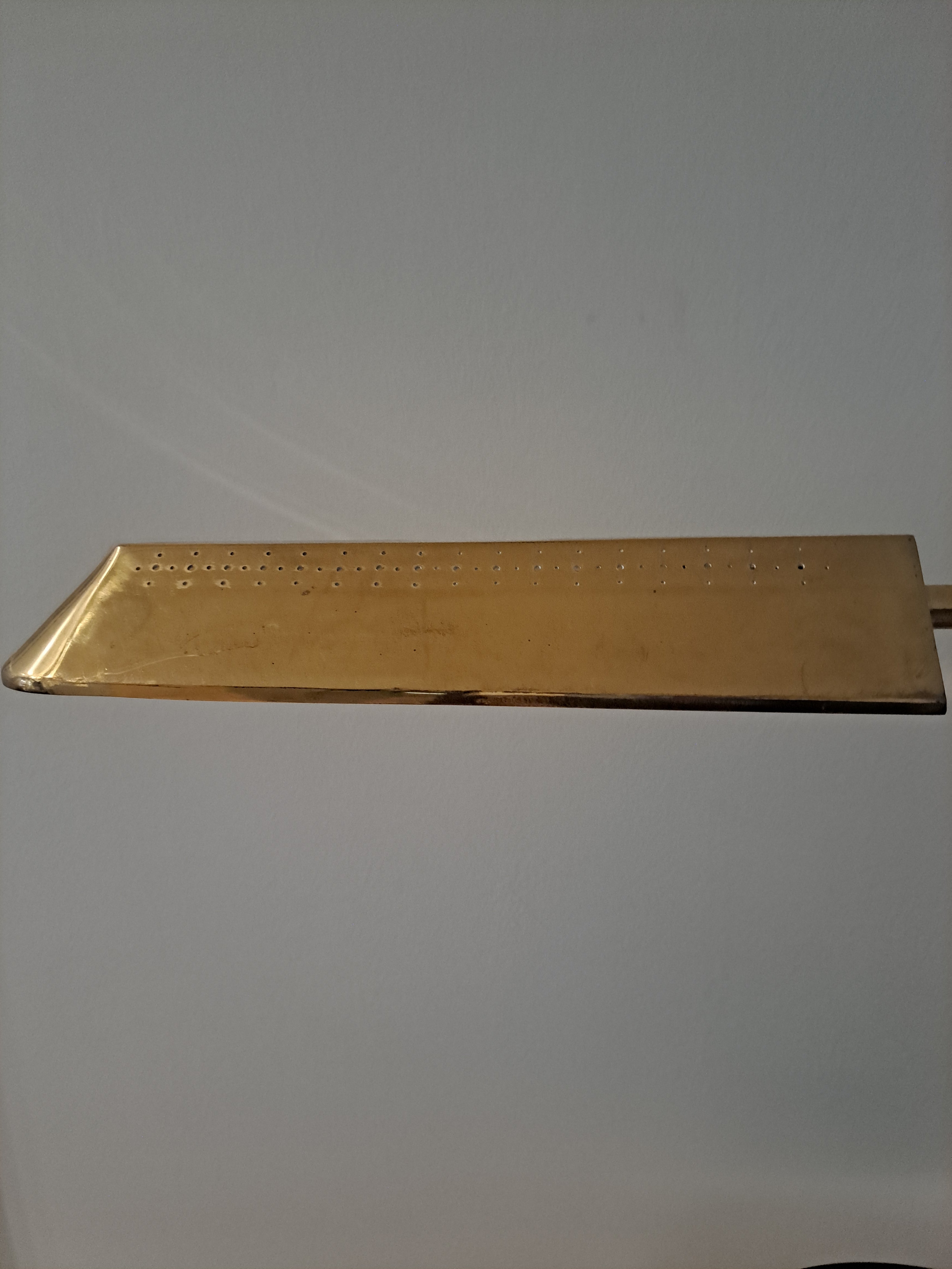 KT-Valaistus, pöytävalaisin, messinki