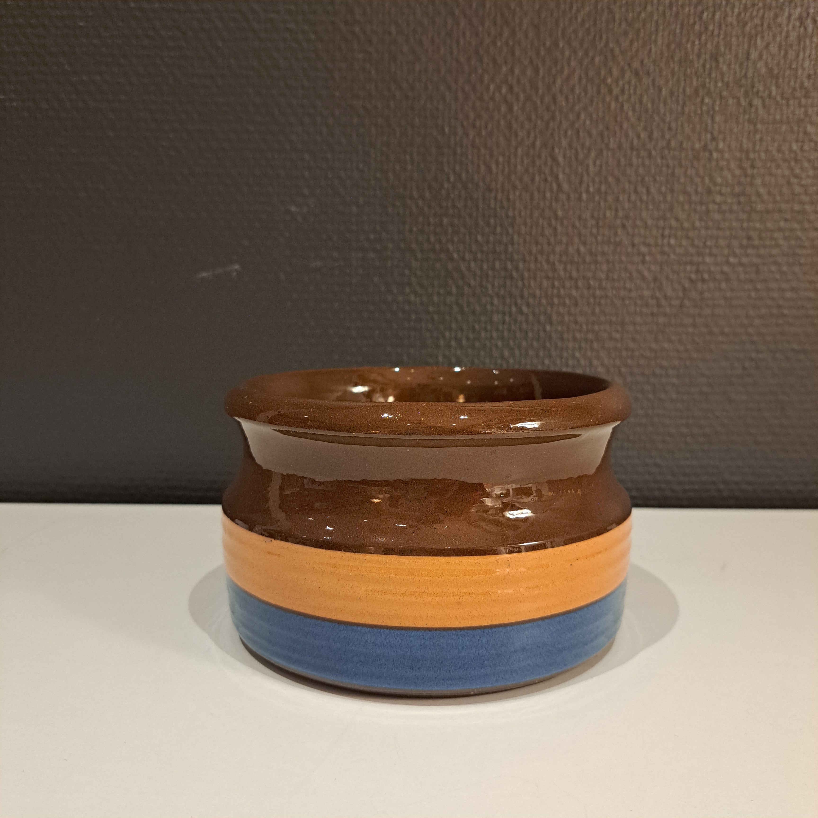 Kupittaan clay, bowl, striped