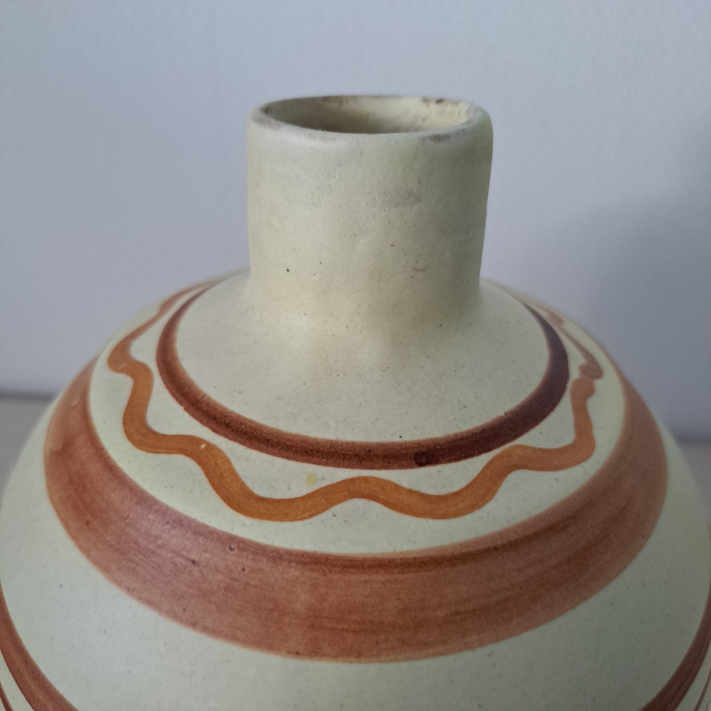 Kupittaan savi, ruukku/vaasi